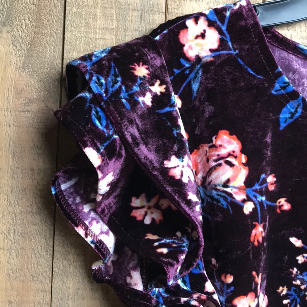 A.N.A Velour Blouse Size Small - Picture 4 of 6
